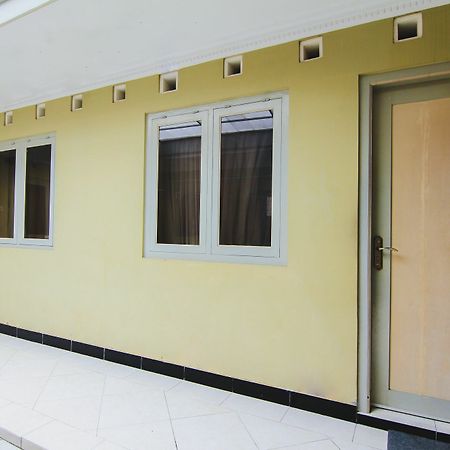 Griya Batik Giri Sekar Homestay Yogyakarta Kültér fotó