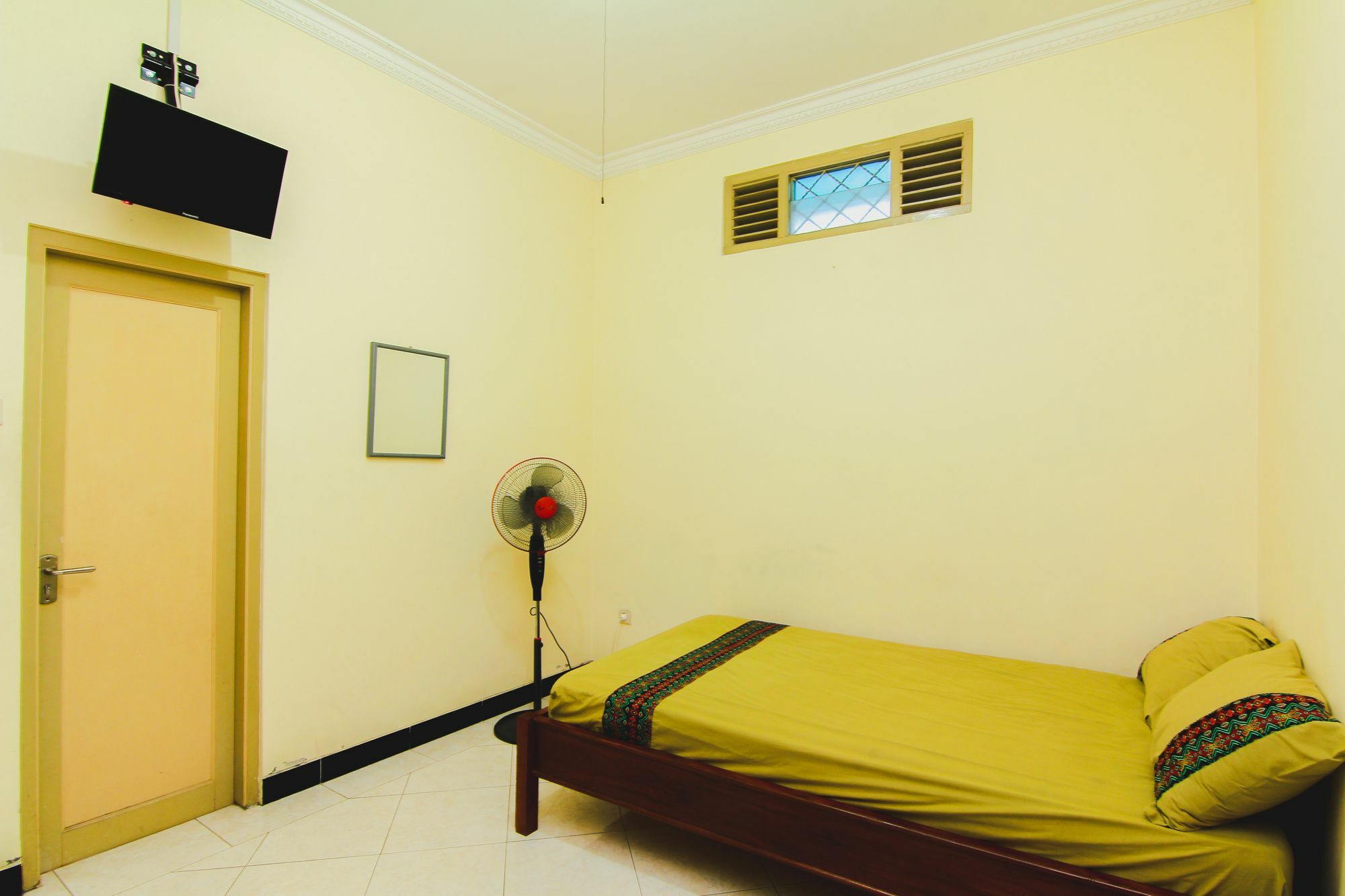 Griya Batik Giri Sekar Homestay Yogyakarta Kültér fotó